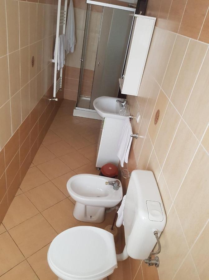 Hotel Etrusco Gherla Zewnętrze zdjęcie